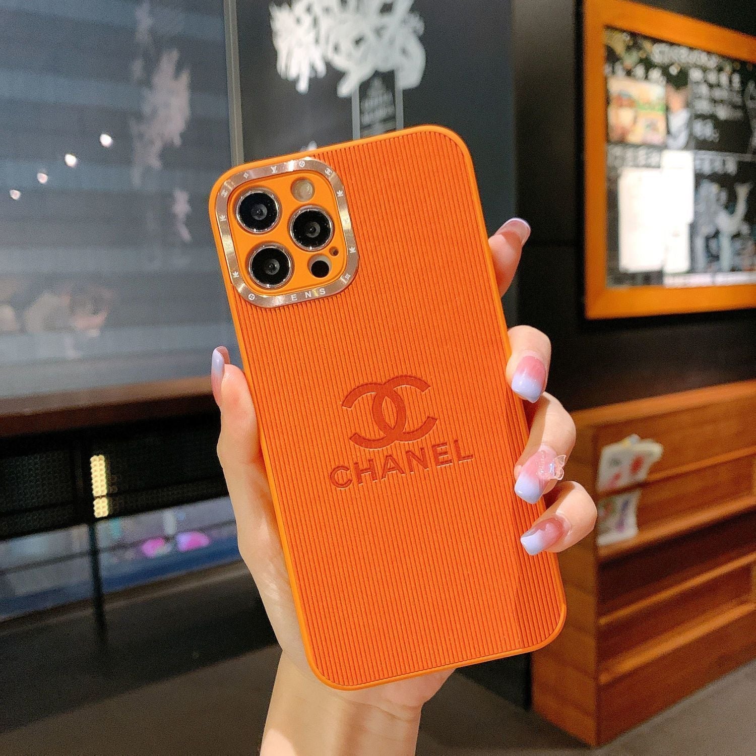 Multicolor Striped Silicone All-Inclusive Case