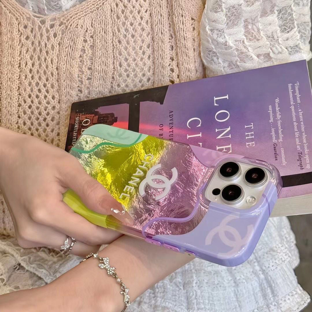 Luxurious Cute Glitter Acrylic Case