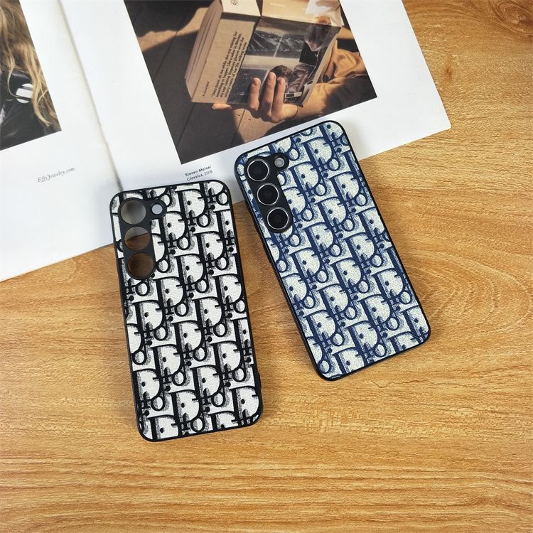 Retro Full Embossed Samsung Galaxy Case