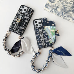 Retro Embossed Card Holder Bracelet Case