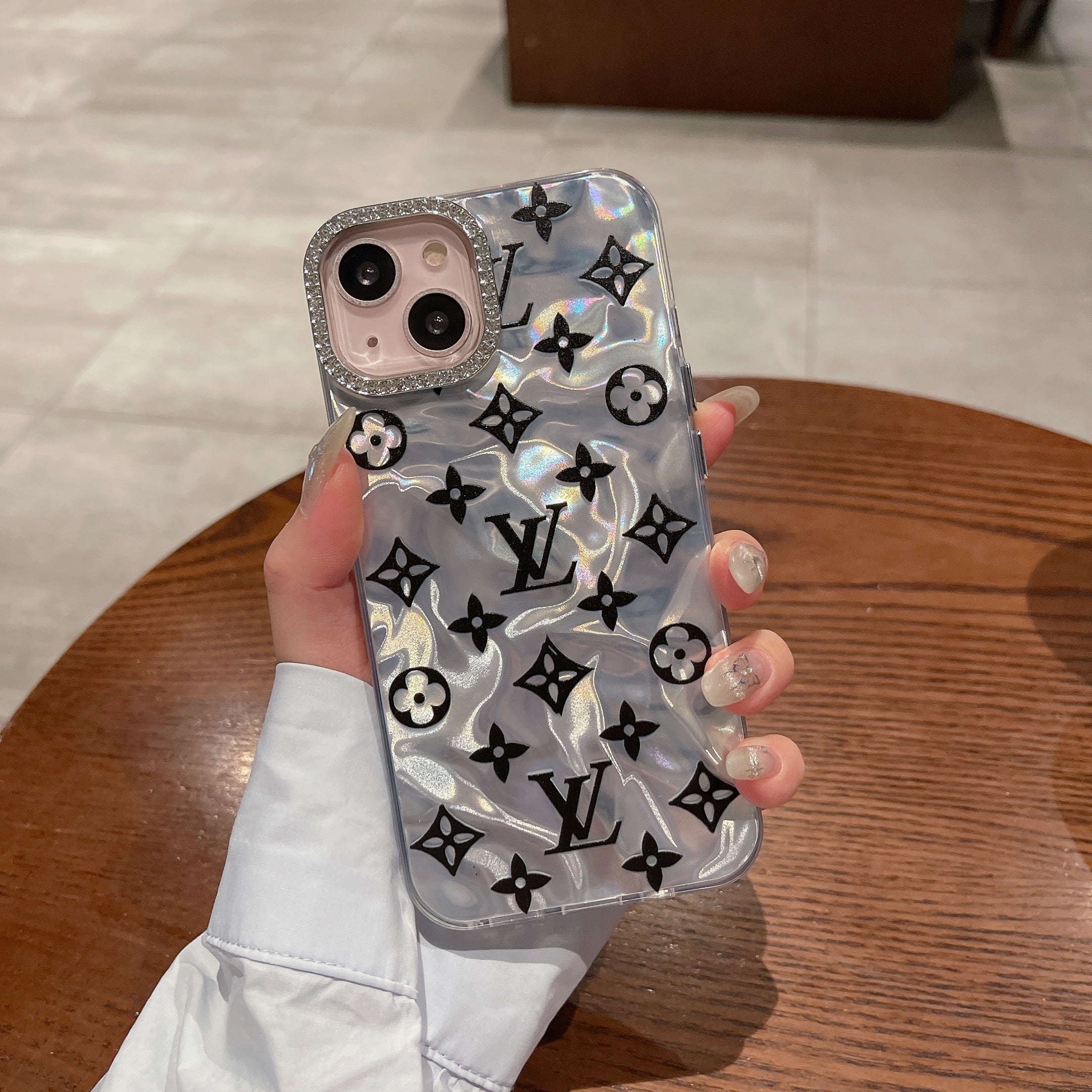 Shining Embossed Case