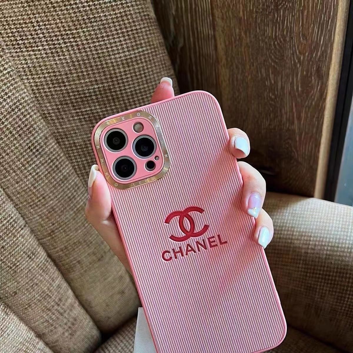 Multicolor Striped Silicone All-Inclusive Case