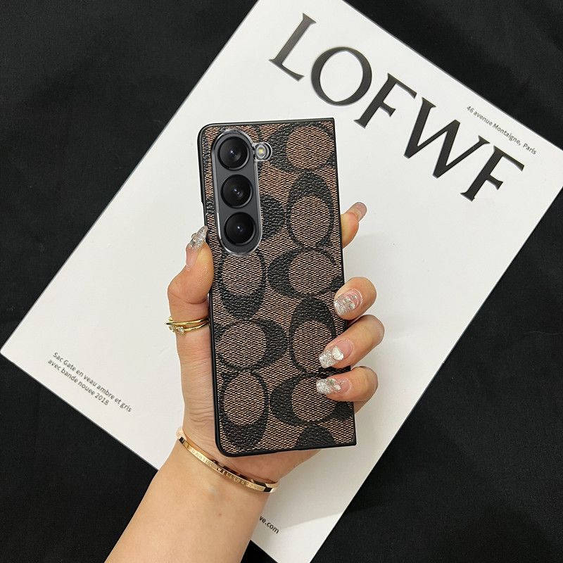 Retro Pattern Leather Fold Case