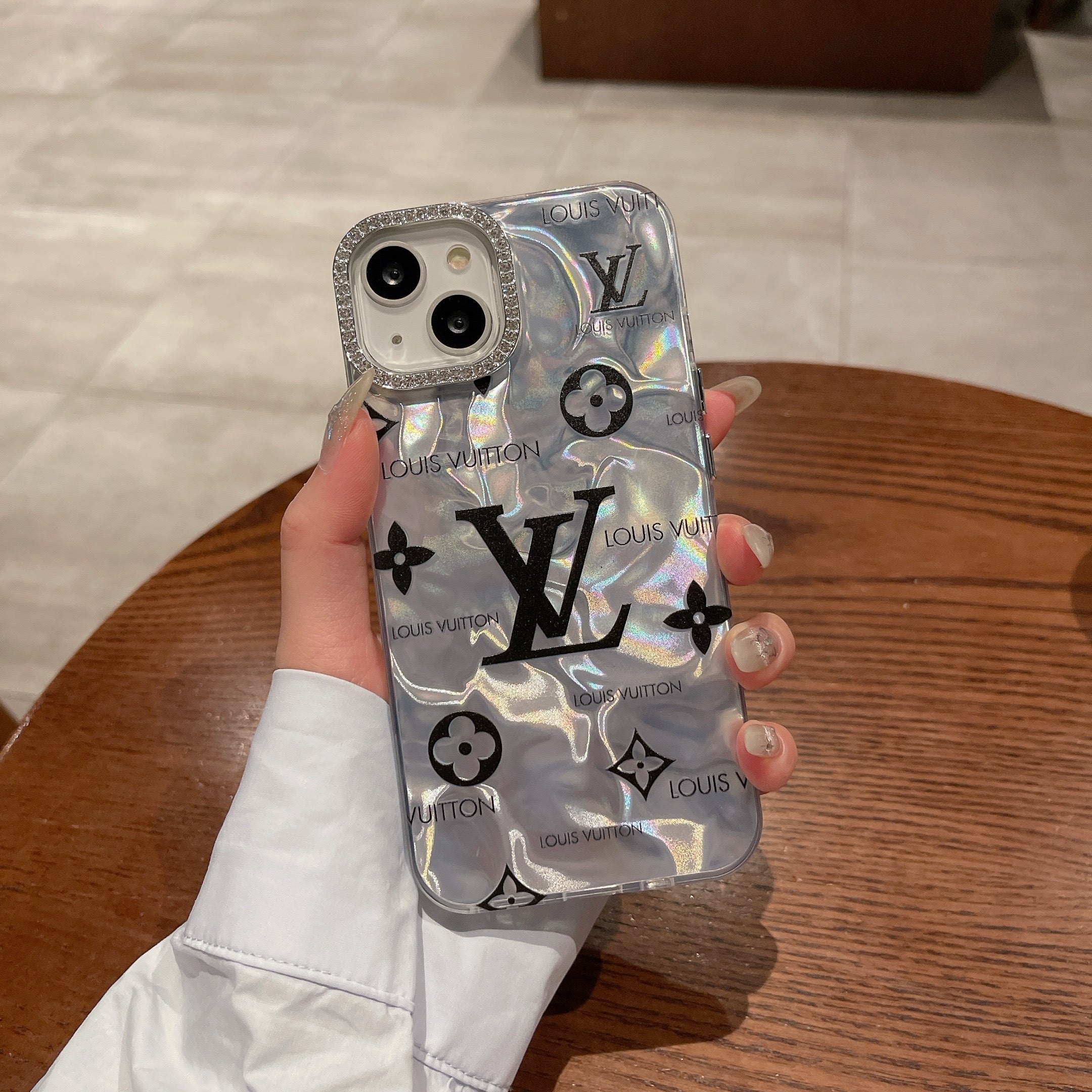 Shining Embossed Case
