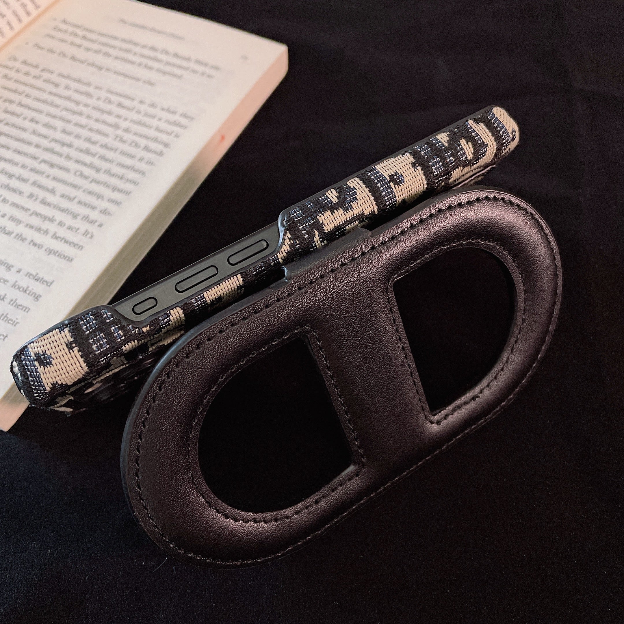Embroidered Flip Card Holder Case