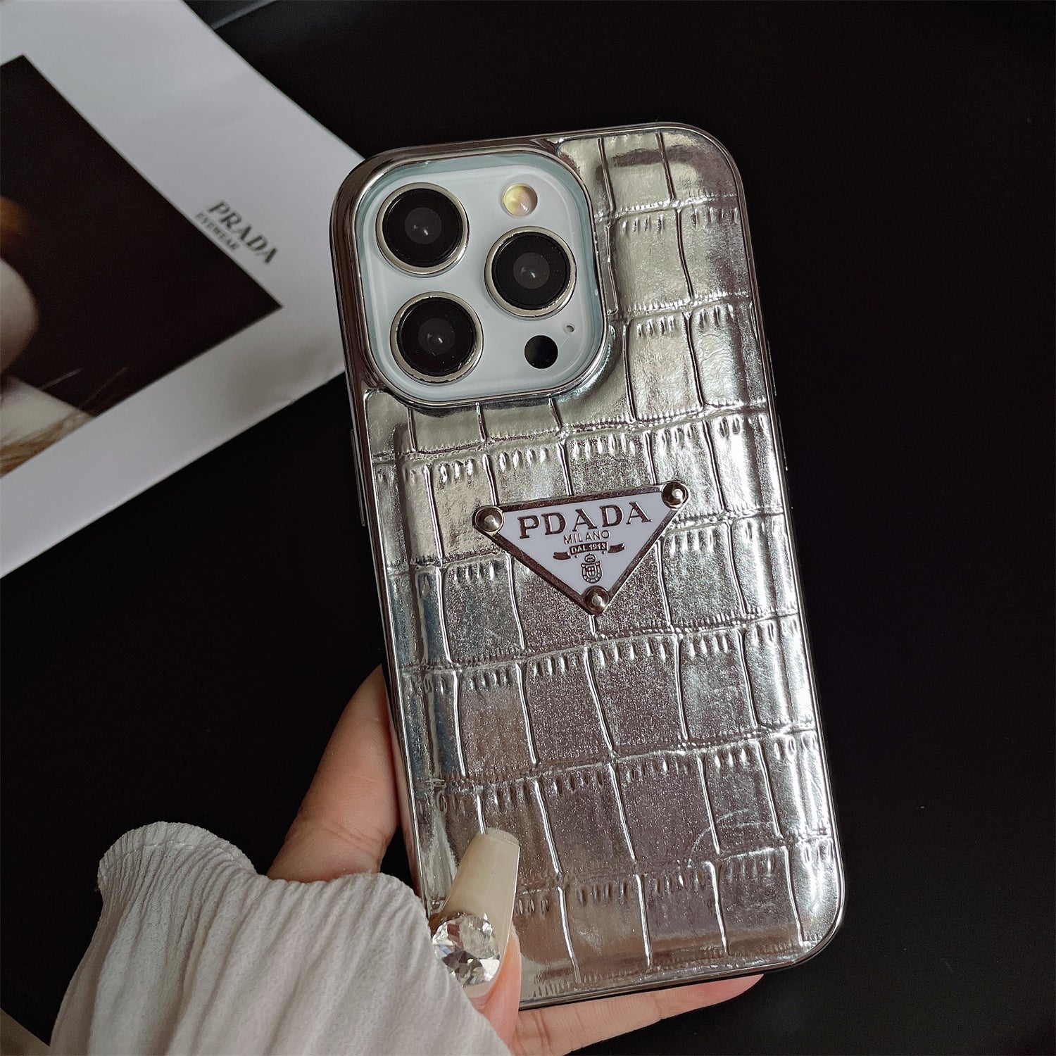 Electroplating Crocodile Pattern Silver Triangle Logo Case
