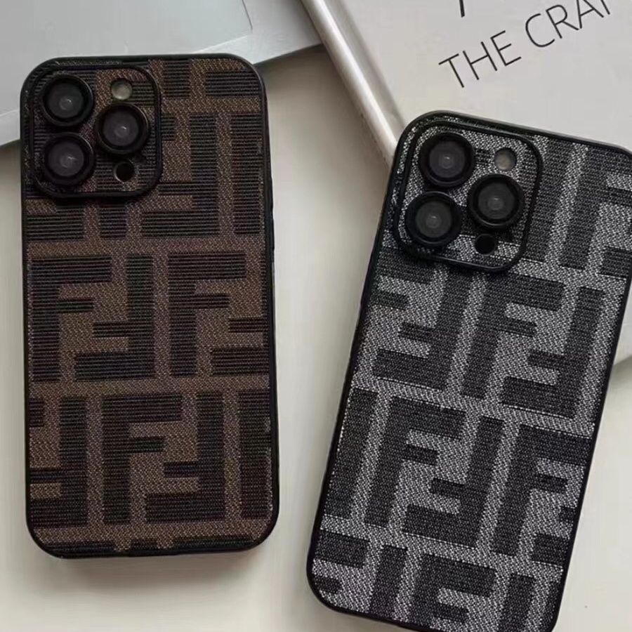Retro F Embossed All-Inclusive Case