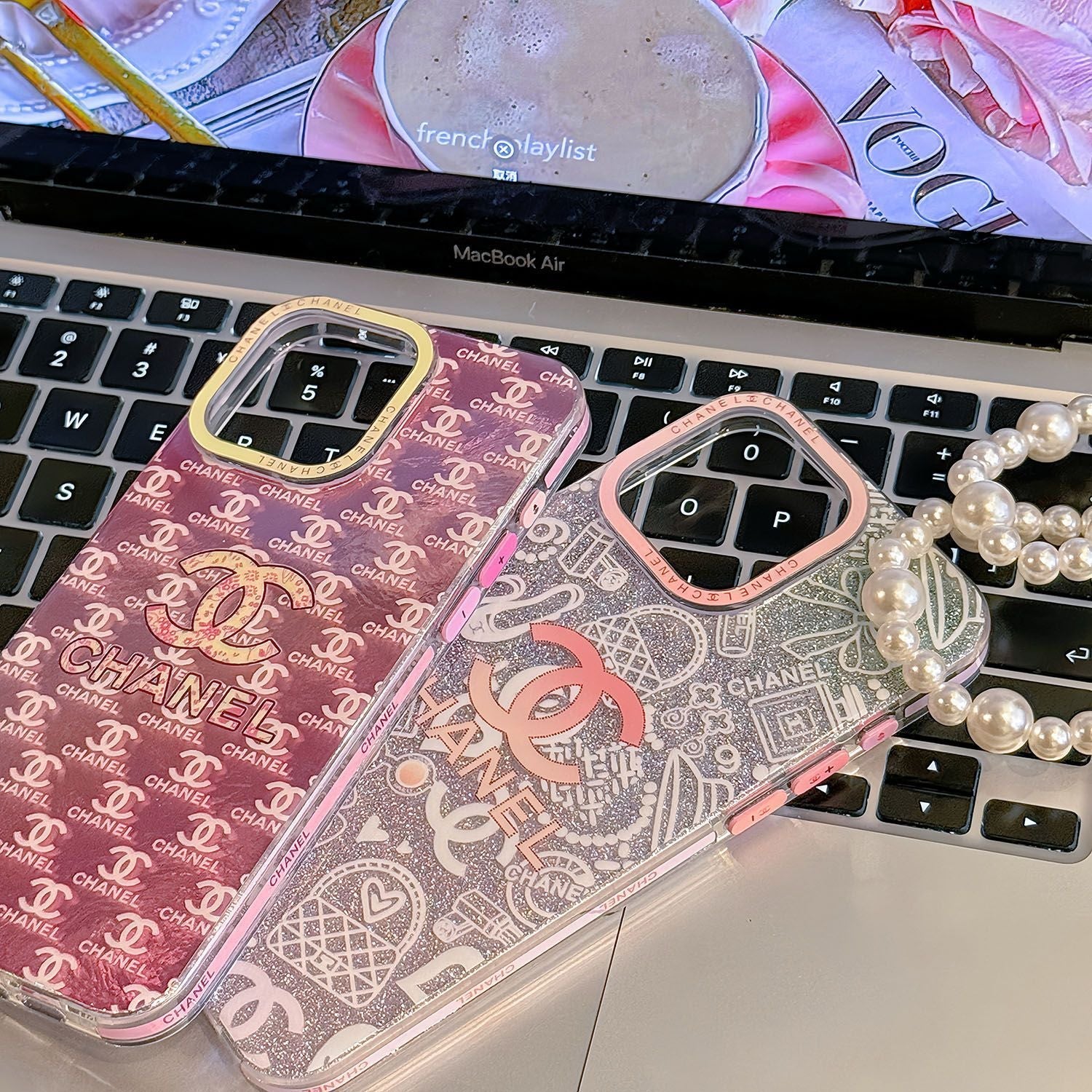 Trendy Glitter Embossed Case