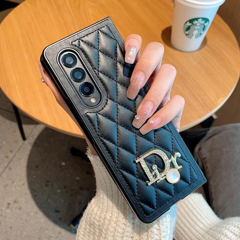 Leather Pearl Logo Fold Case