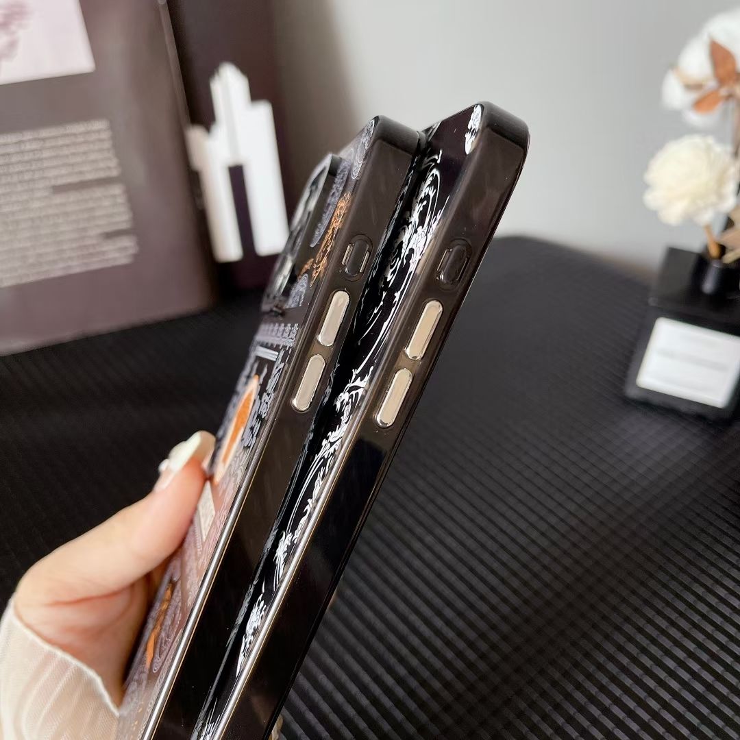 Retro Fashion Print Case