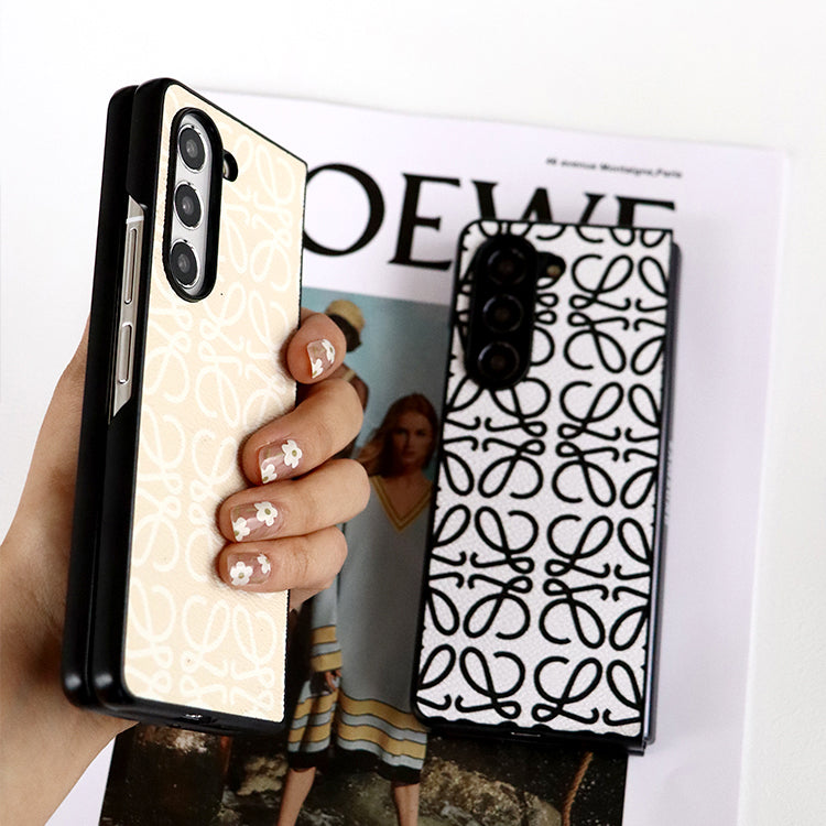 Retro Embossed Leather Fold Case