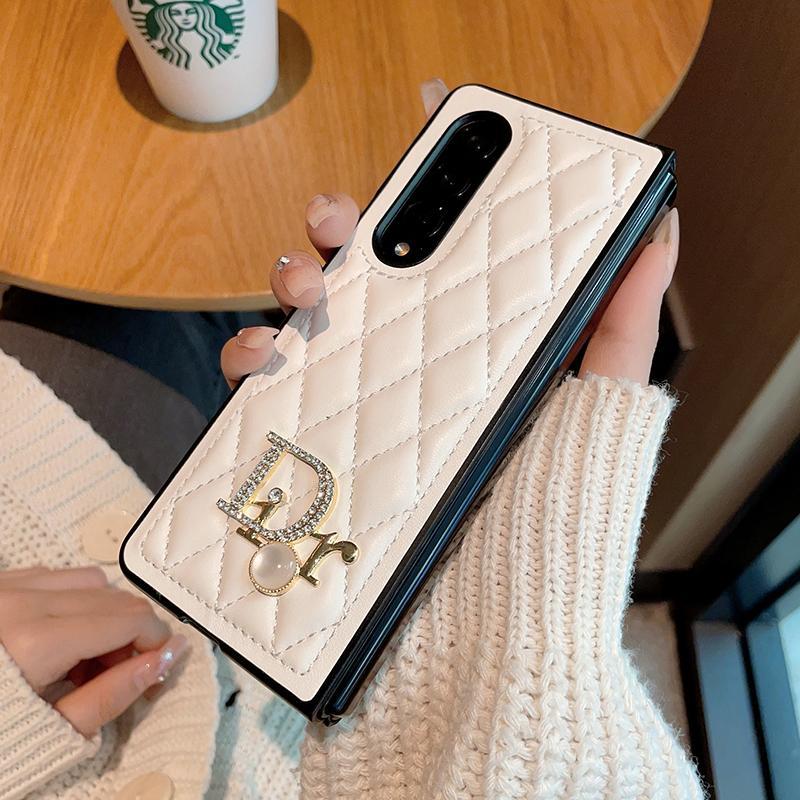 Leather Pearl Logo Fold Case