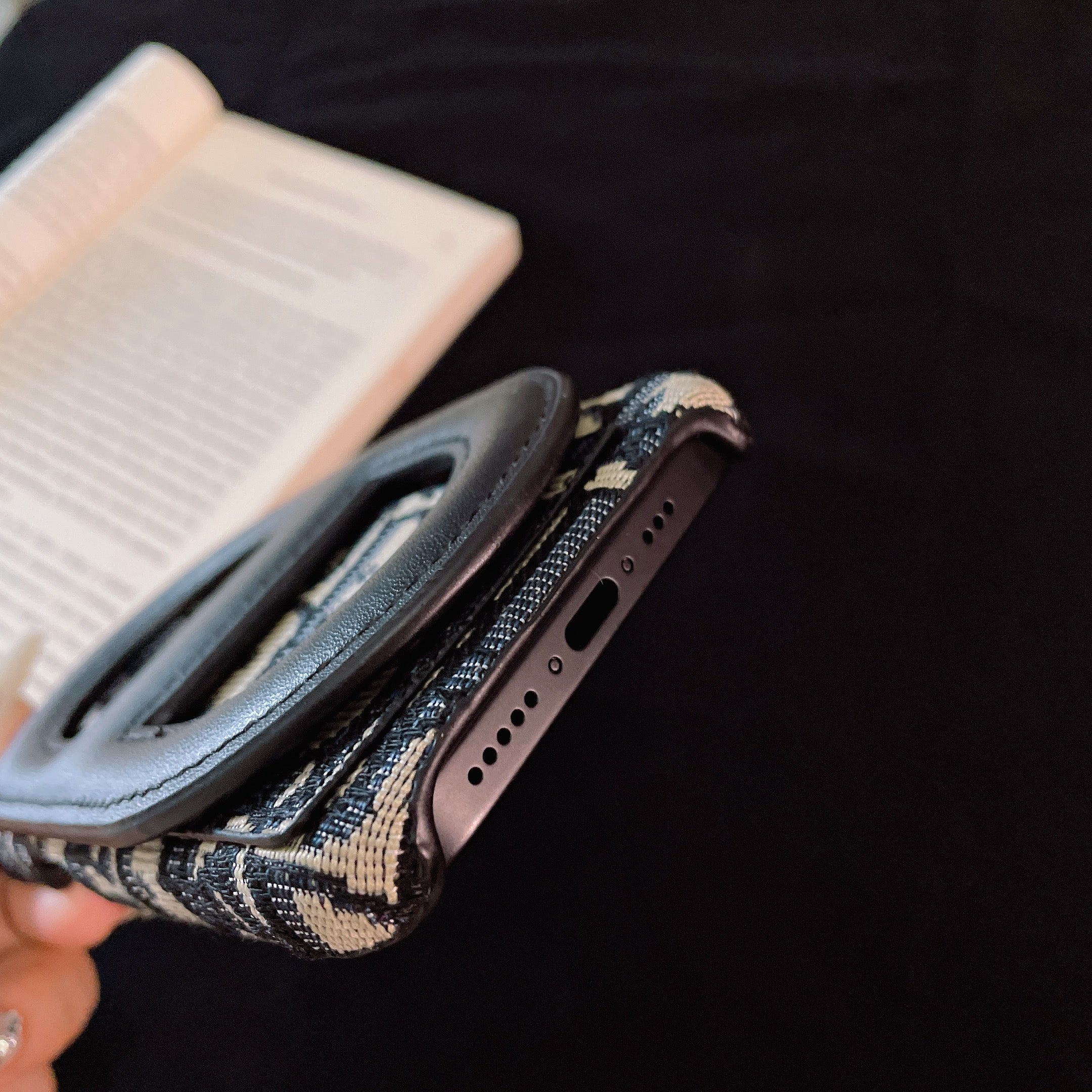 Embroidered Flip Card Holder Case