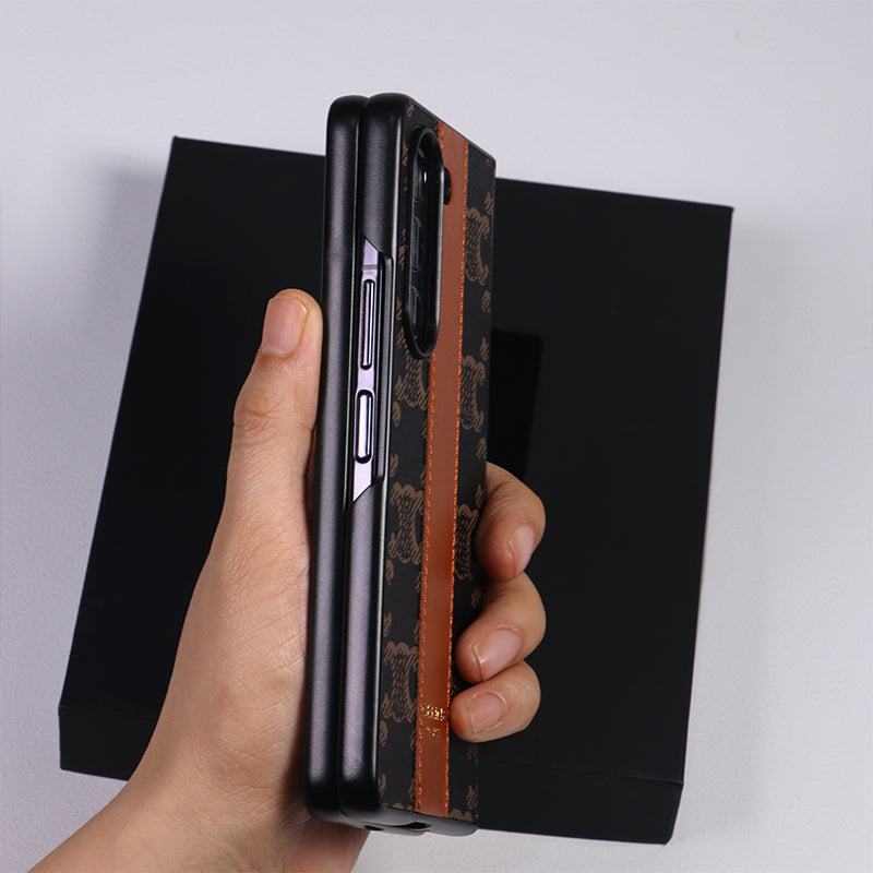 Arc de Triomphe Embossed Fold Case