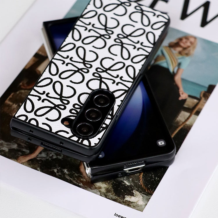 Retro Embossed Leather Fold Case