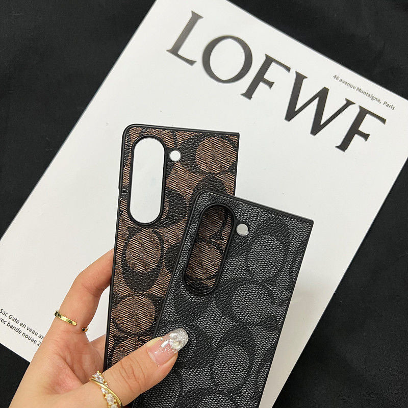 Retro Pattern Leather Fold Case