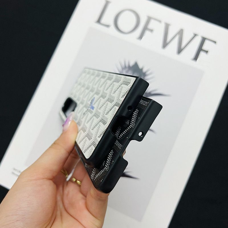 Retro Fashion Fold Case