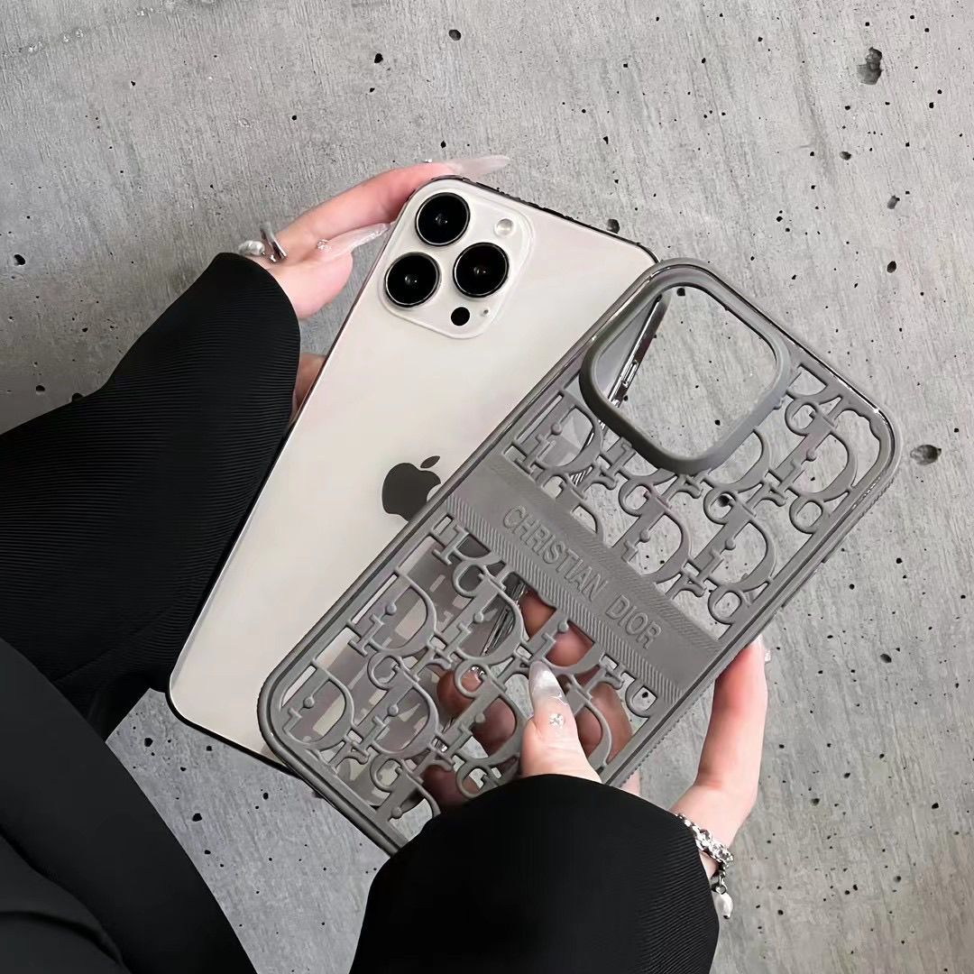 Fashion Hollow Embossed Case