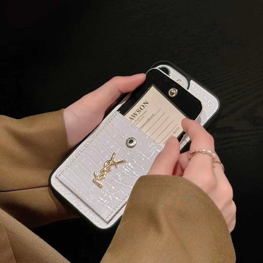 Crocodile Pattern Leather Card Case