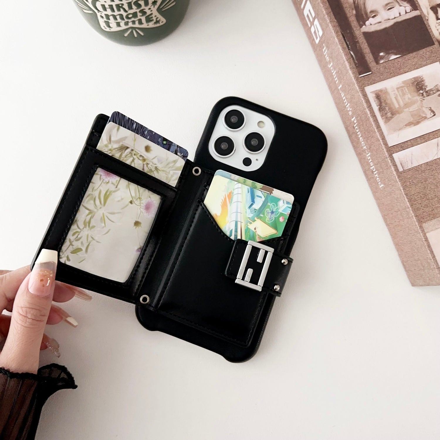 Retro F Print Crossbody Card Holder Case