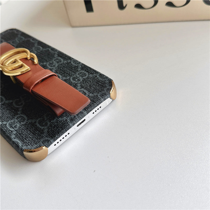 Fashion Embossed Metal Logo Wristband Case