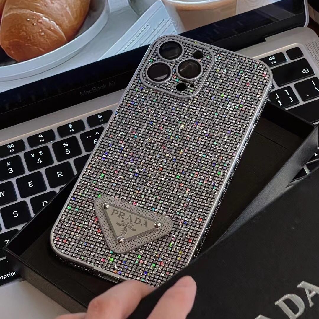 Sparkling Diamond Triangle Logo Case