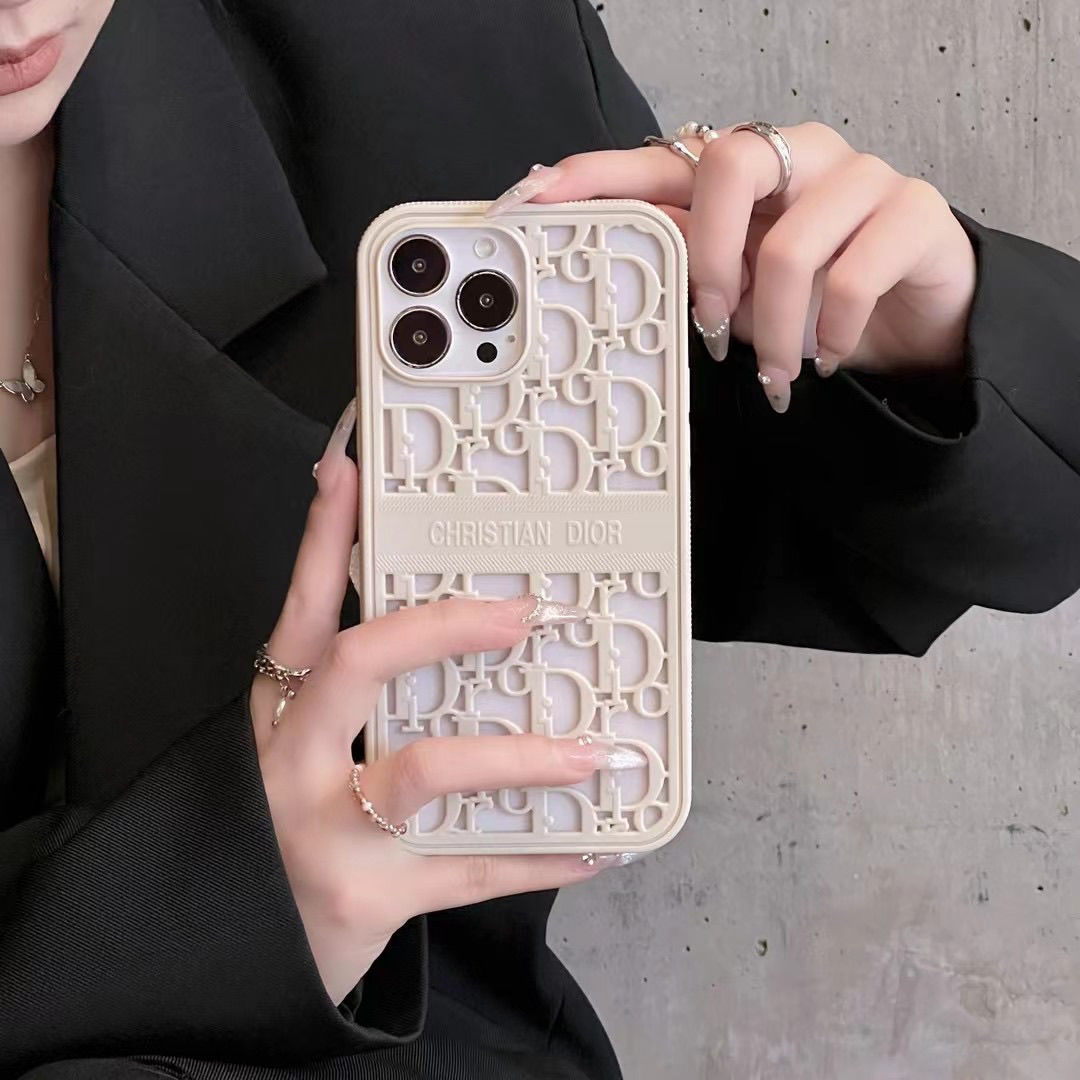 Fashion Hollow Embossed Case