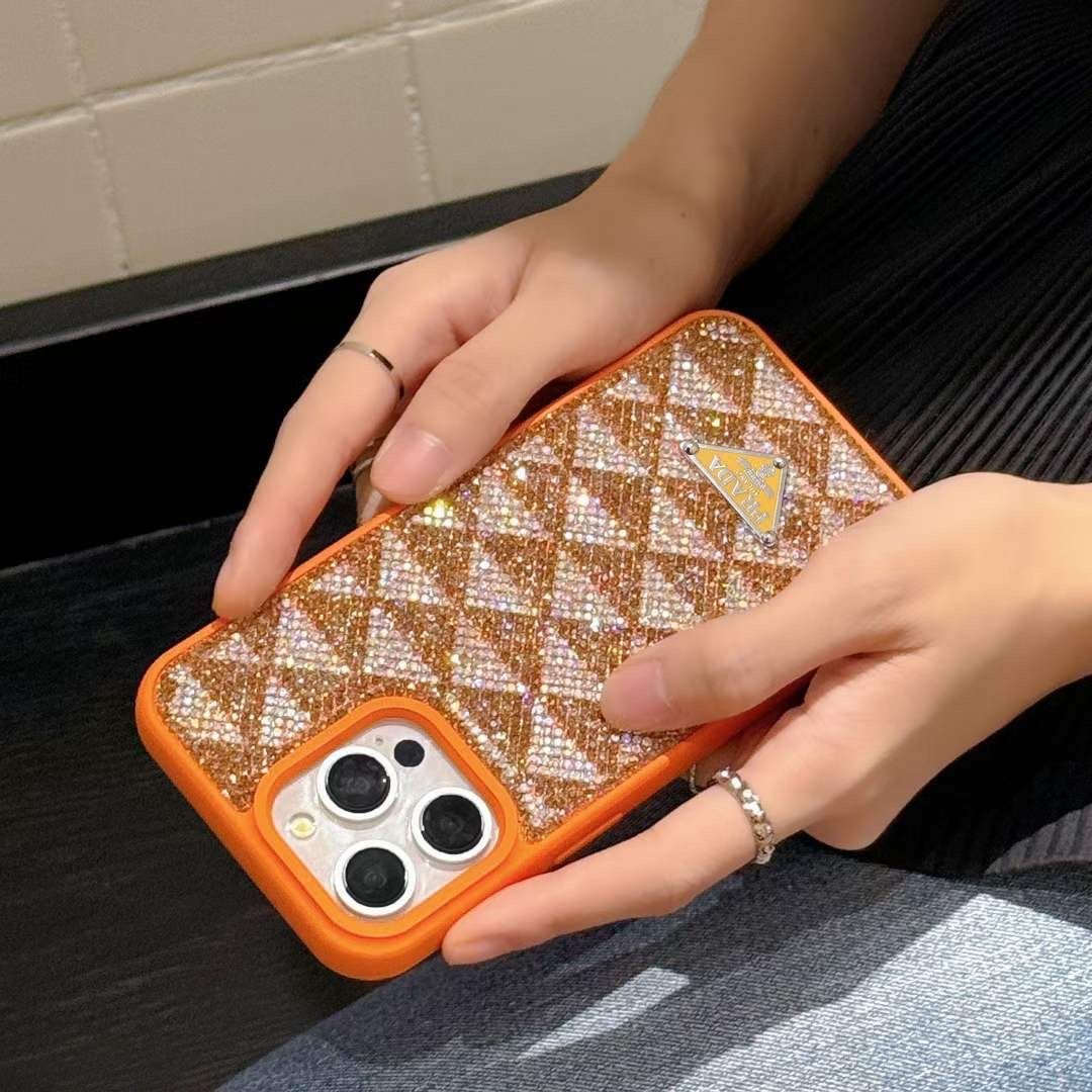 Luxury Triangle Diamond Case