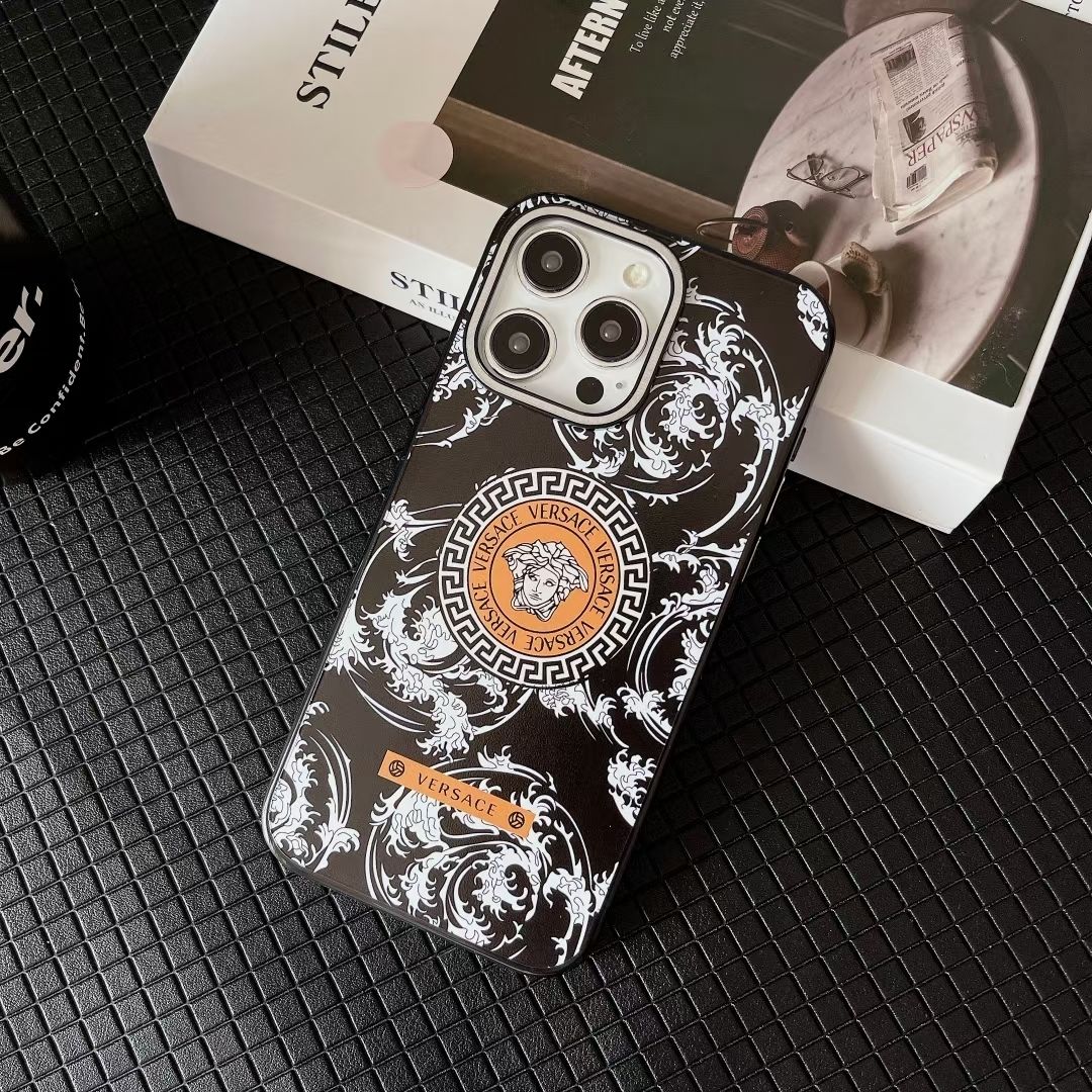Retro Fashion Print Case
