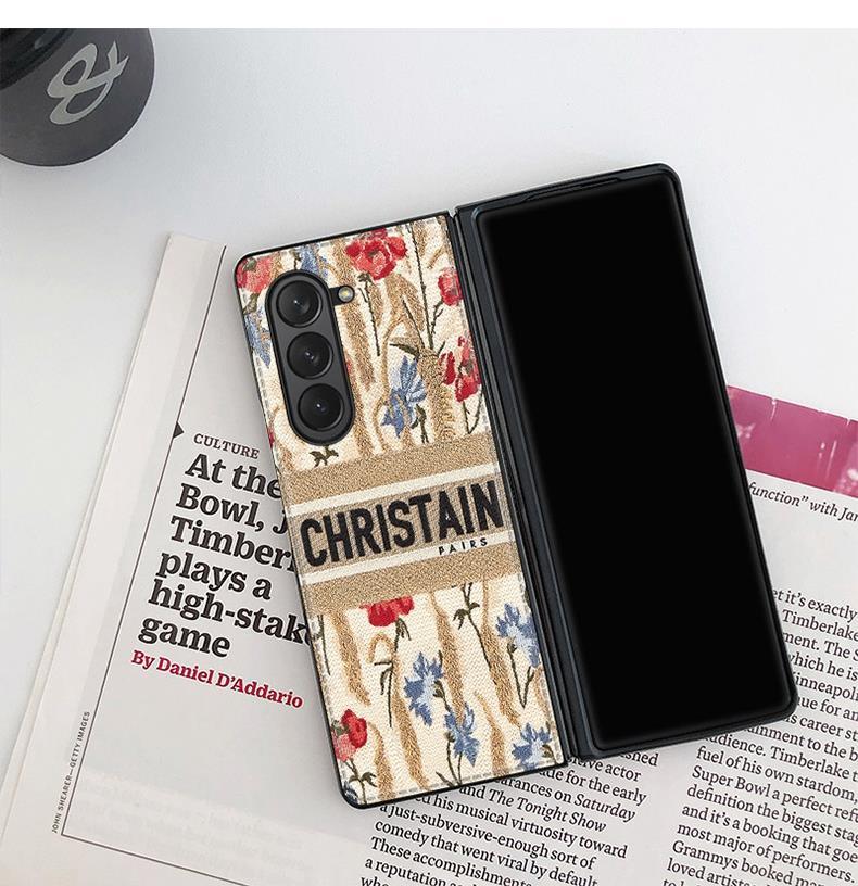 Fashionable floral pattern Fold Case