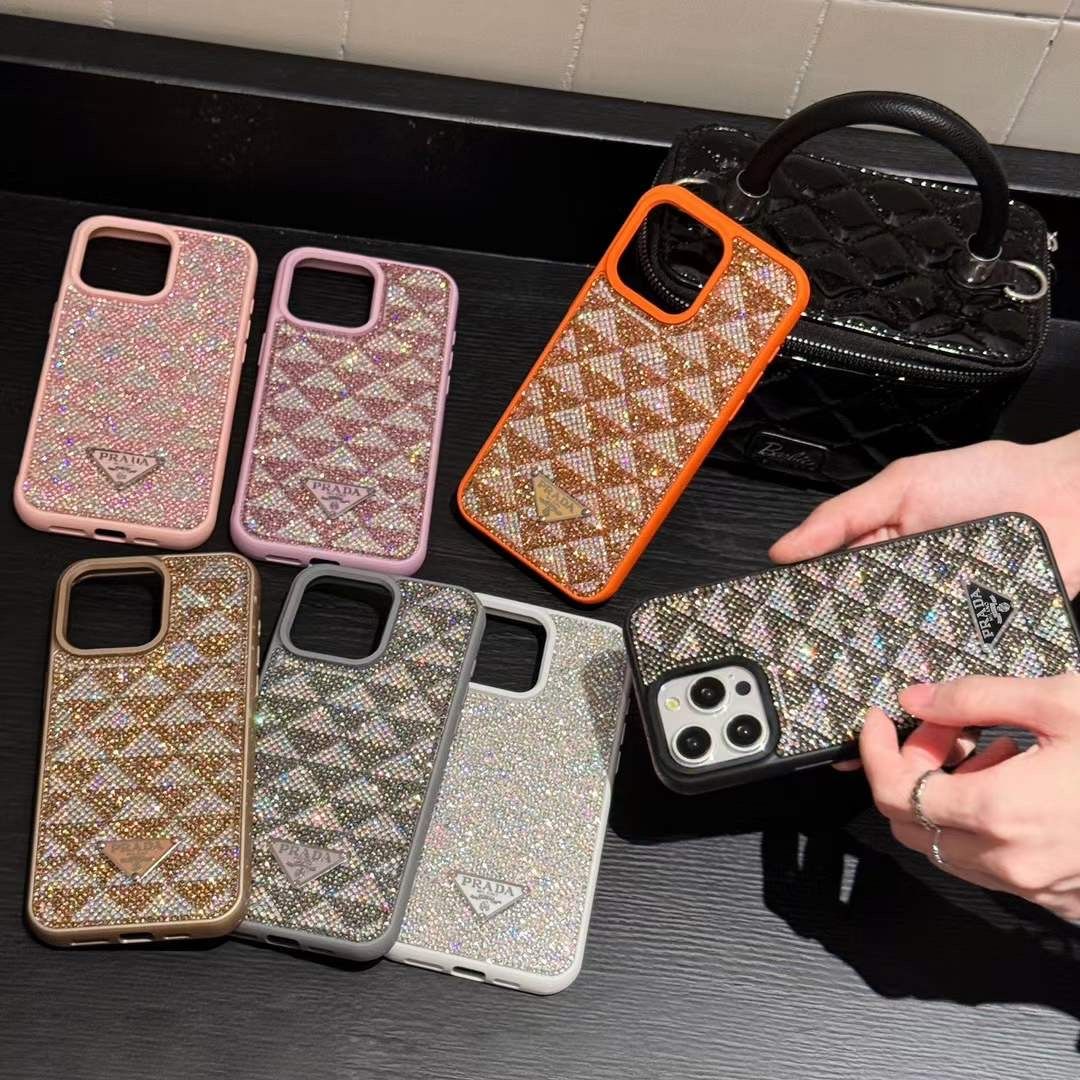 Luxury Triangle Diamond Case