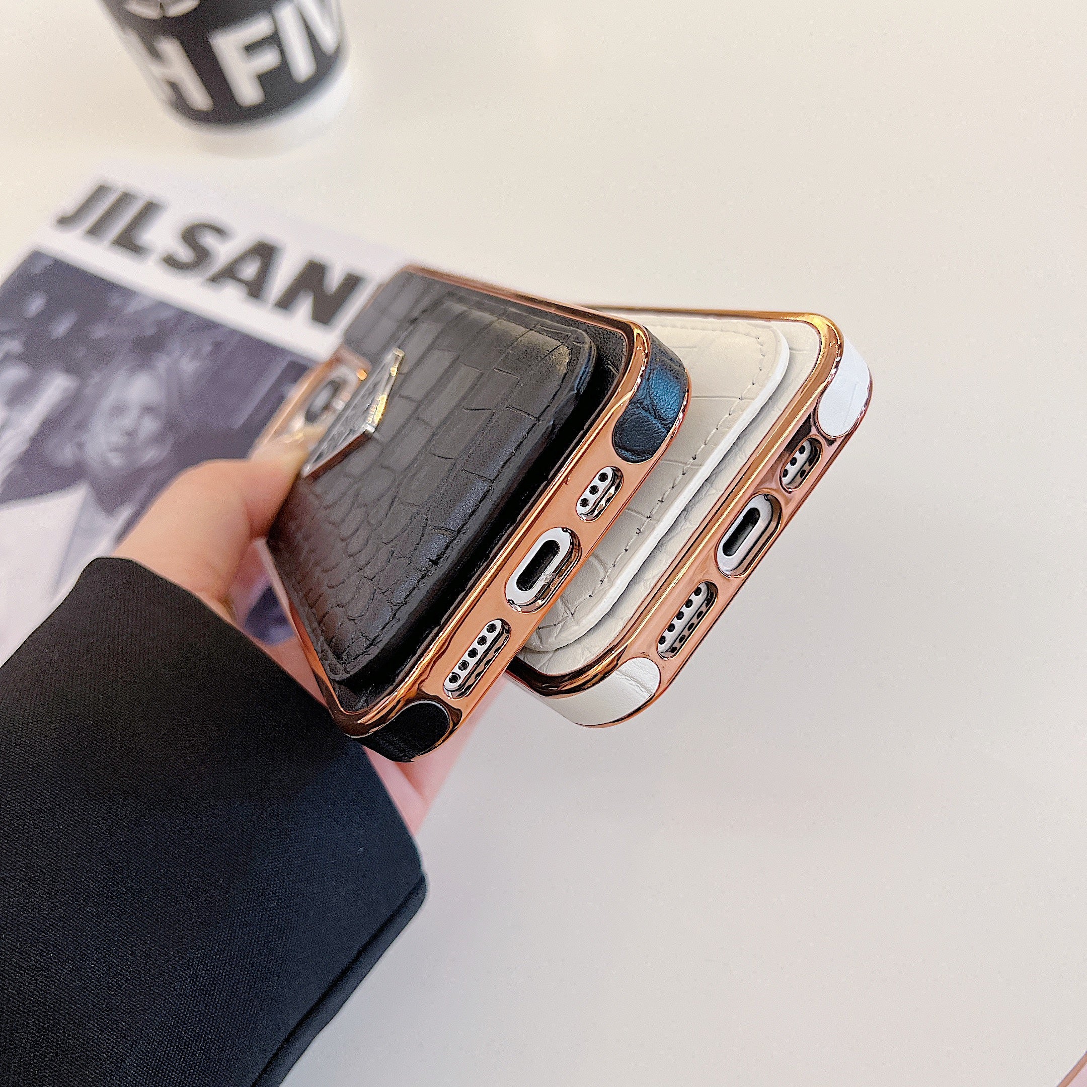 Electroplated Triangle Leather Card Holder Case