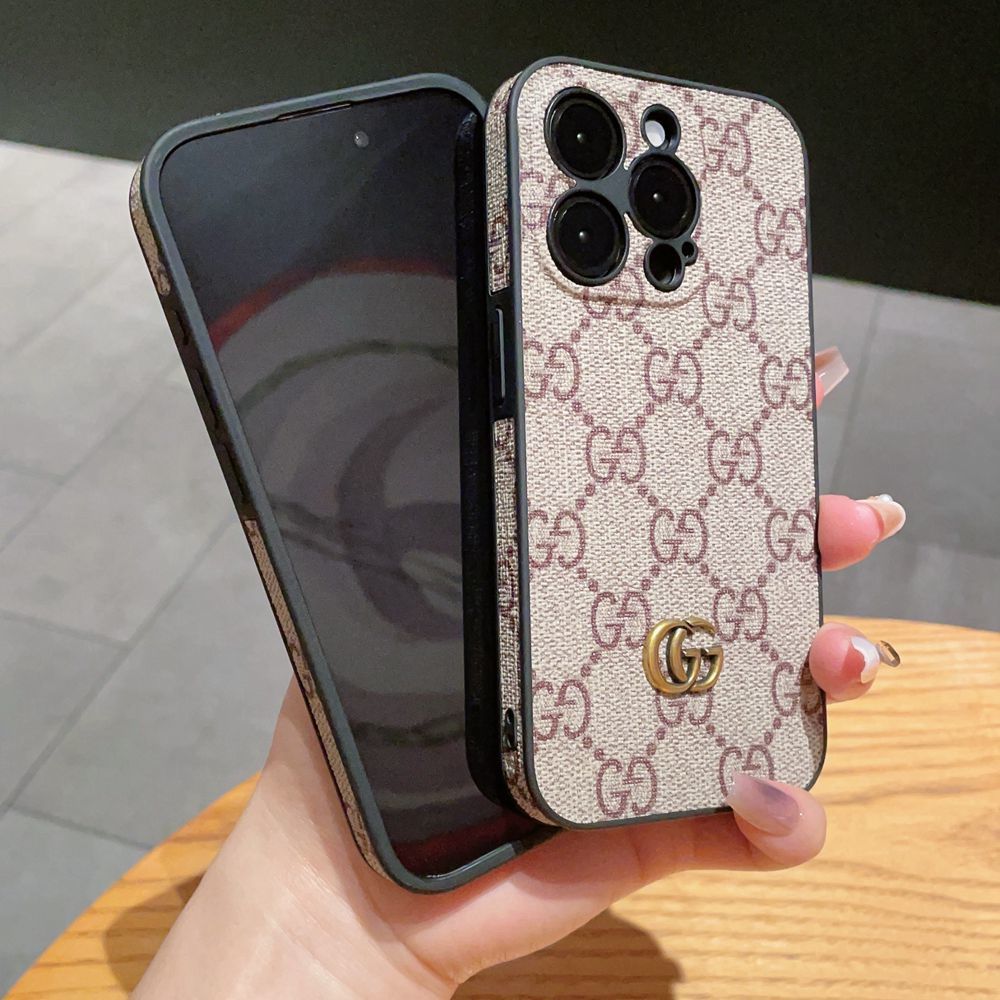 Classic Retro Embossed Case (With Box)