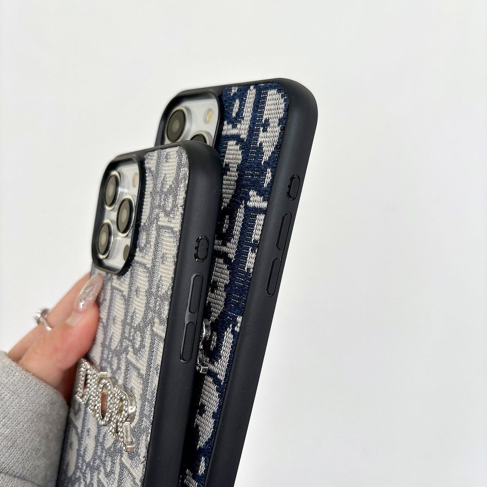 Vintage Embossed Diamond Letter Case