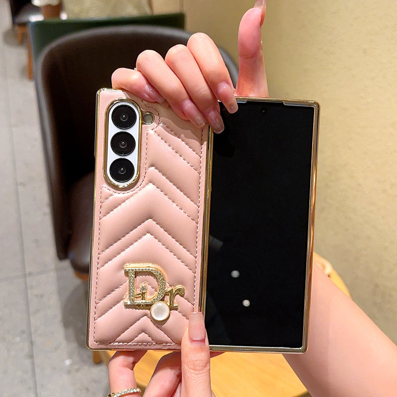 Electroplated Leather Pearl Logo Fold Case