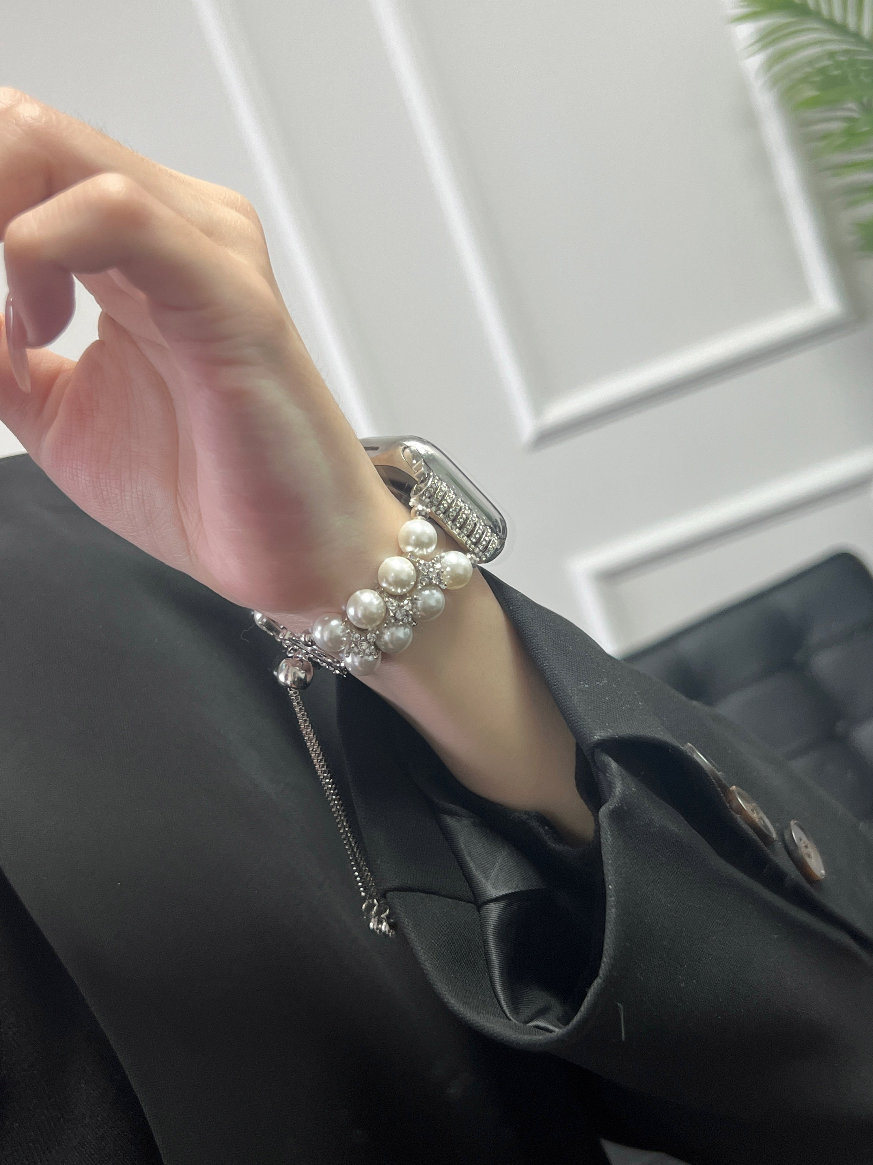 Fashion Pearl Bracelet Band