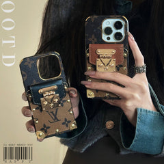 Leather Classic Embossed Card Holder Crossbody Case