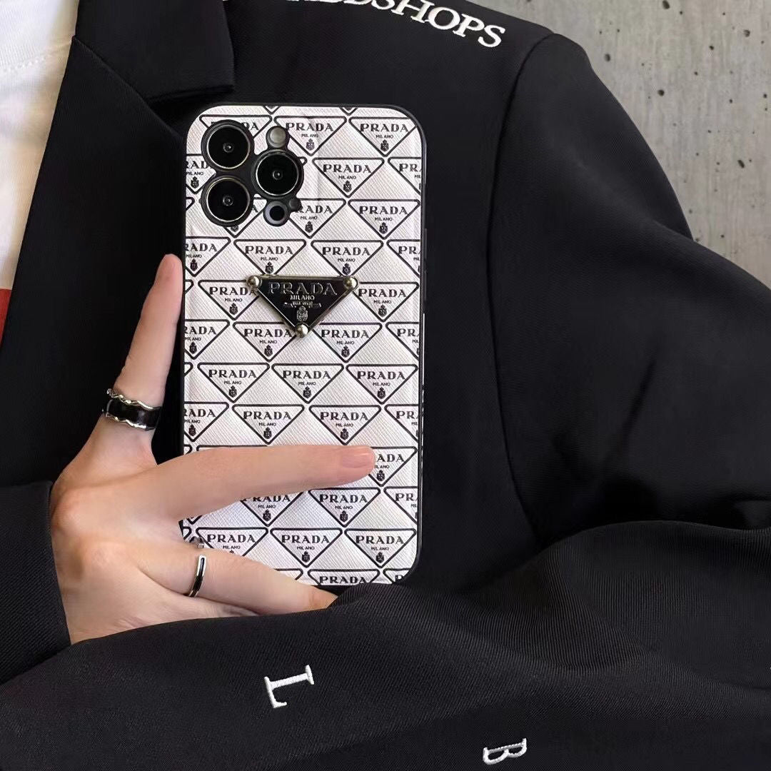 Leather Full Triangle Pattern Case