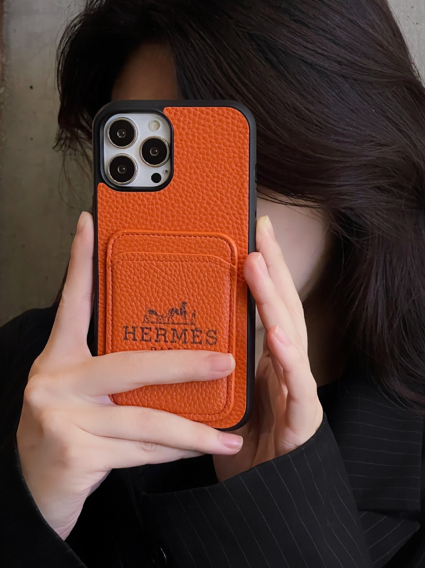 Luxurious pebbled leather card holder case