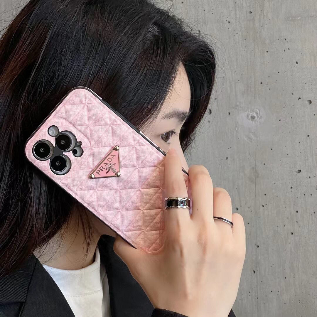 Leather Full Triangle Pattern Case