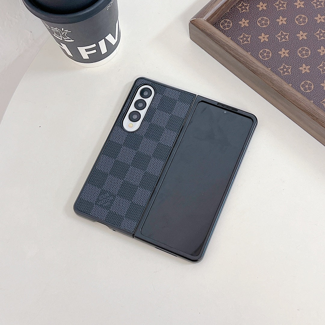 Retro Fashion Embossed Fold Case