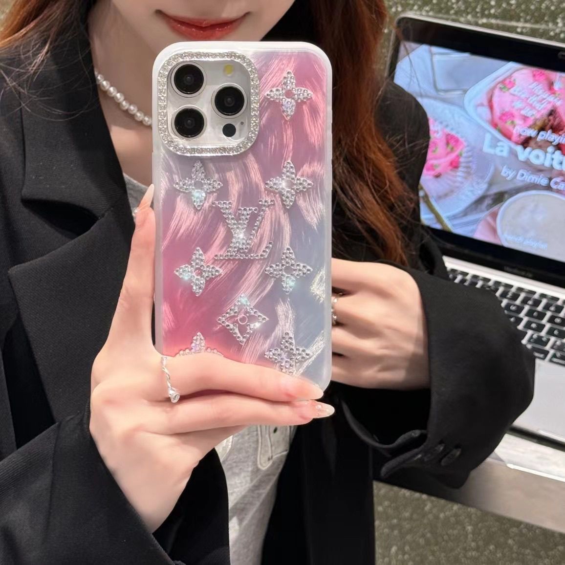 Glitter Gradient Embossed Case