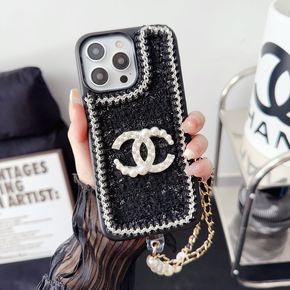 Fashion Wool Material Pearl Hand Strap Case