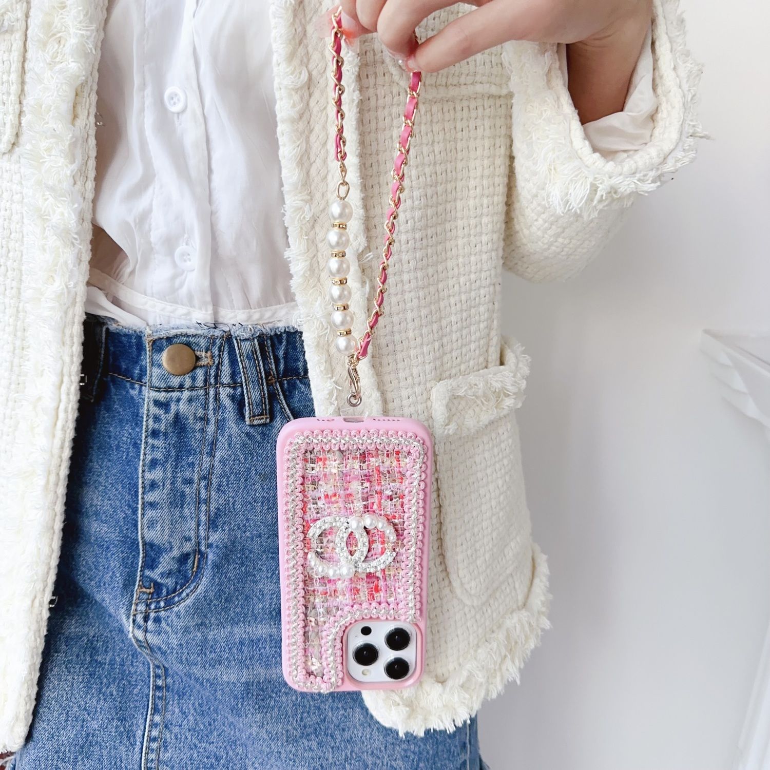 Fashion Wool Material Pearl Hand Strap Case