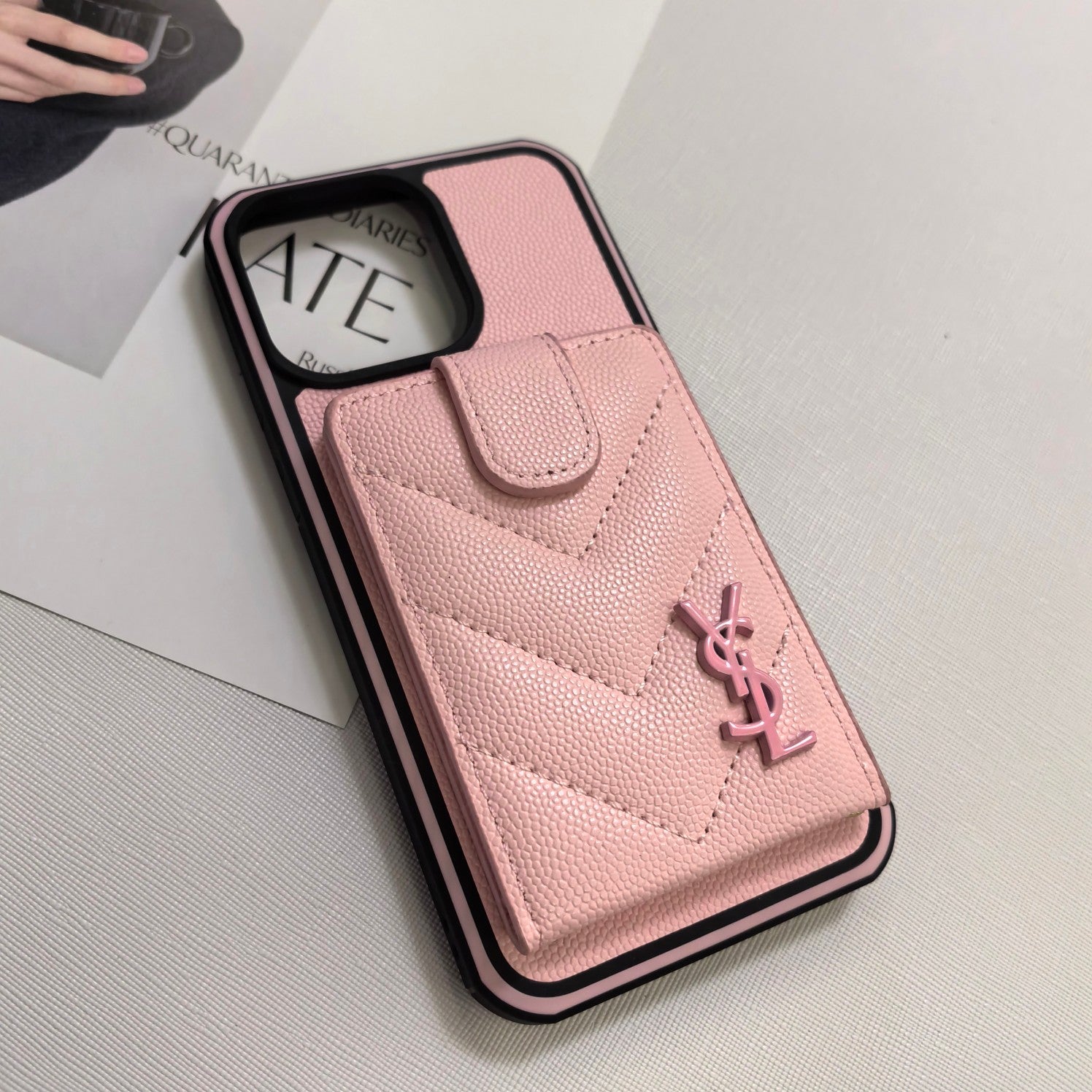 All-Inclusive Leather Card Case