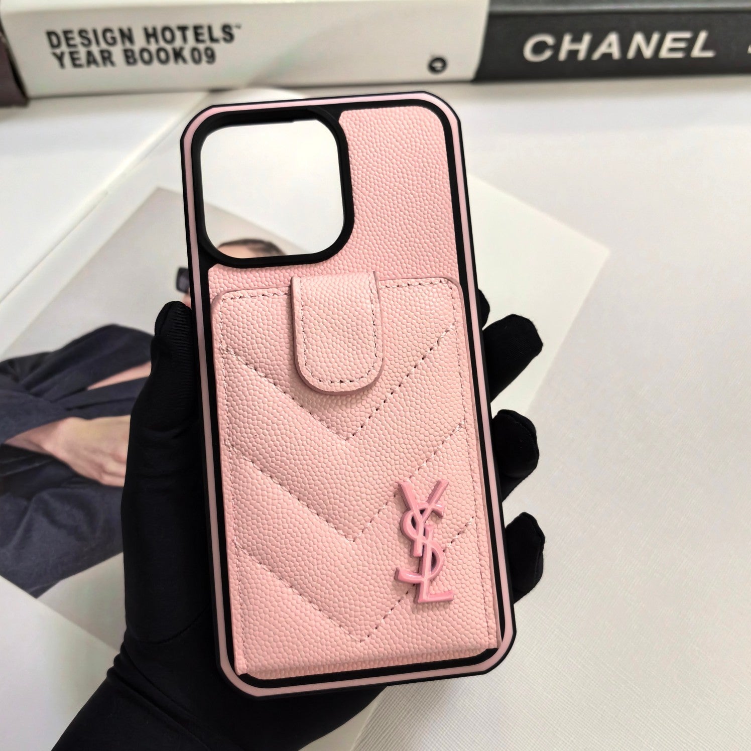 All-Inclusive Leather Card Case
