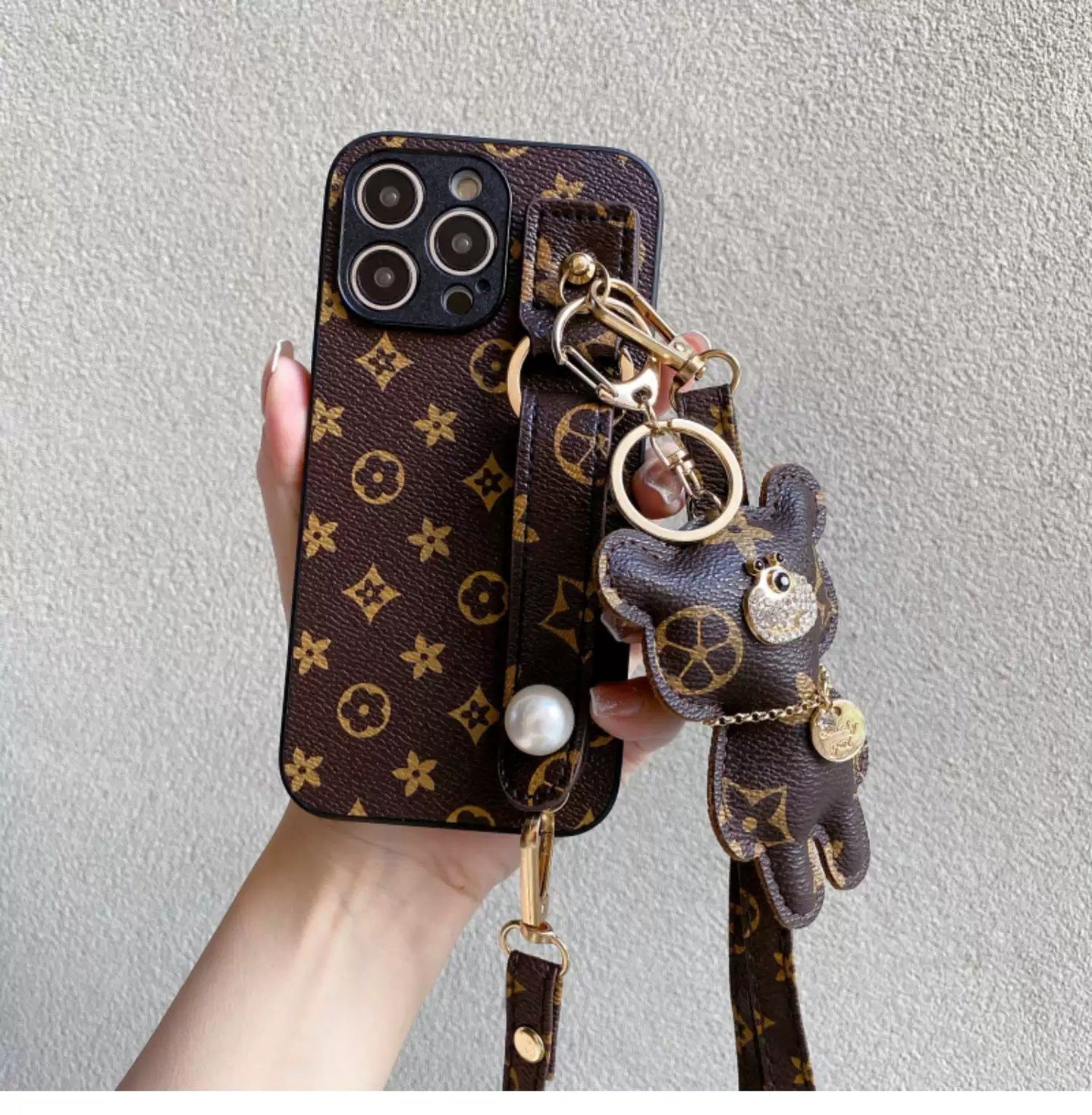 Luxurious Leather Bear Wristband Case