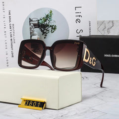 Woman's Thick Frame Fashion Sunglasses