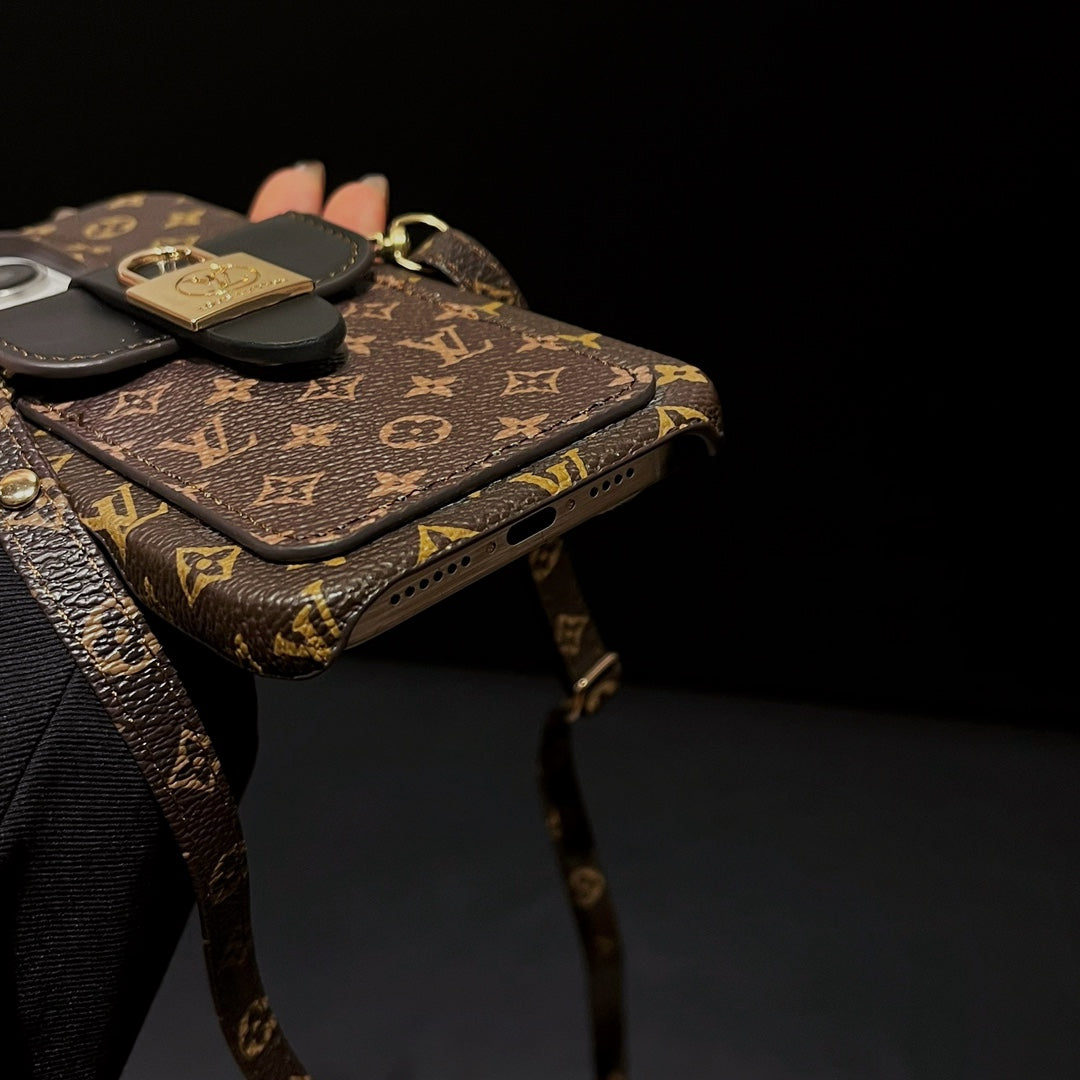 Retro Leather Lock Crossbody Card Holder Case