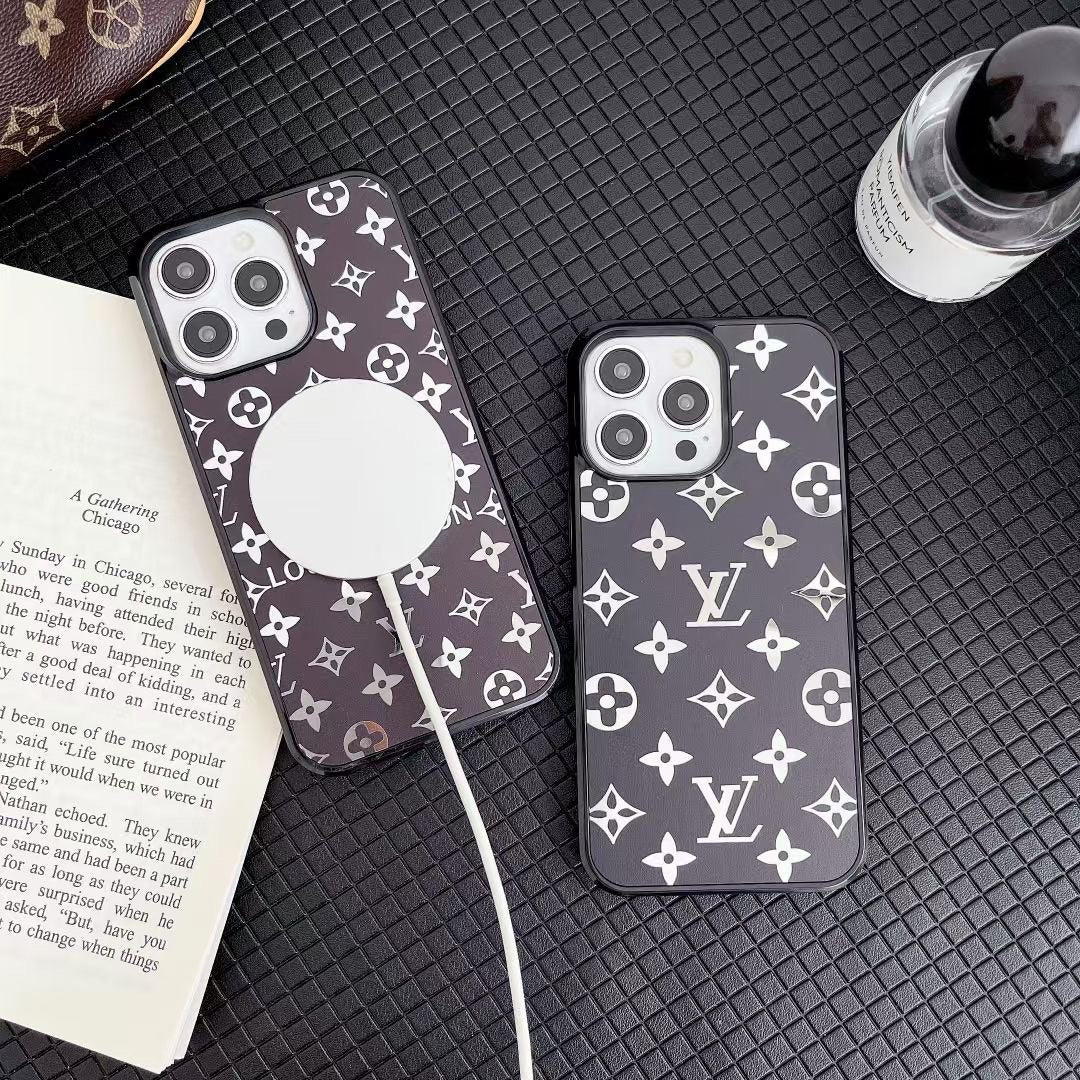 Retro Classic Embossed Case